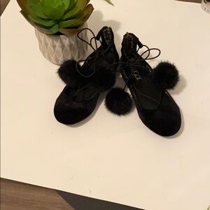 Sugar Pom‎ Pom lace up dress shoes